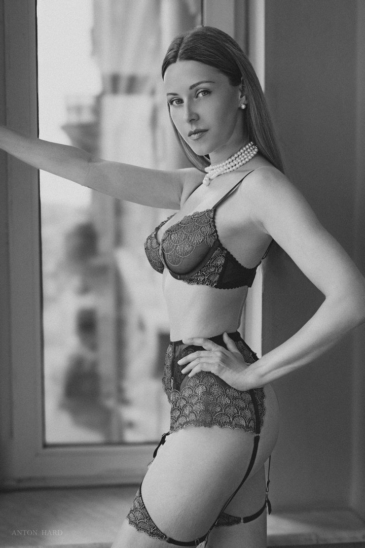 OLGA ALBERTI II. Anton Hard — Nude Art Photography