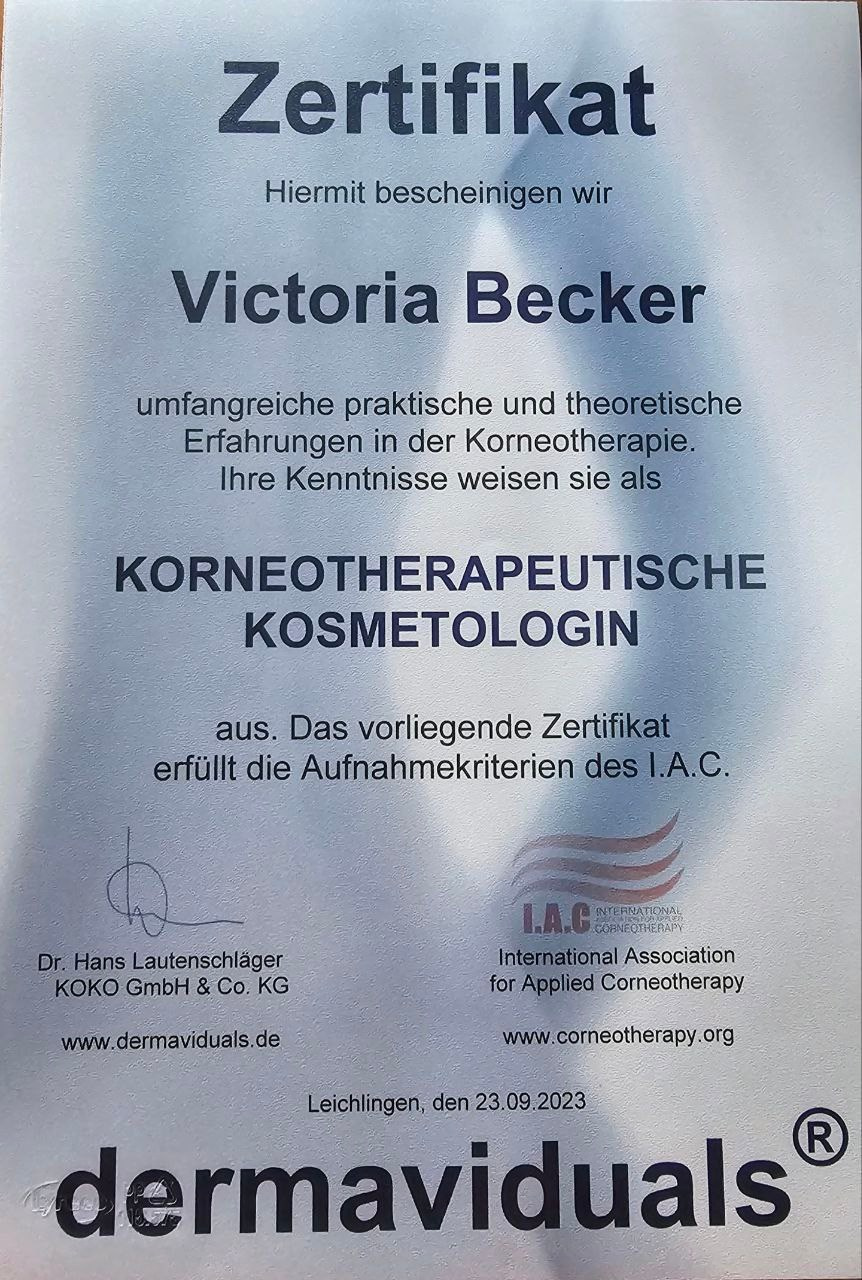 Über mich. Kosmetikstudio Victoria Becker