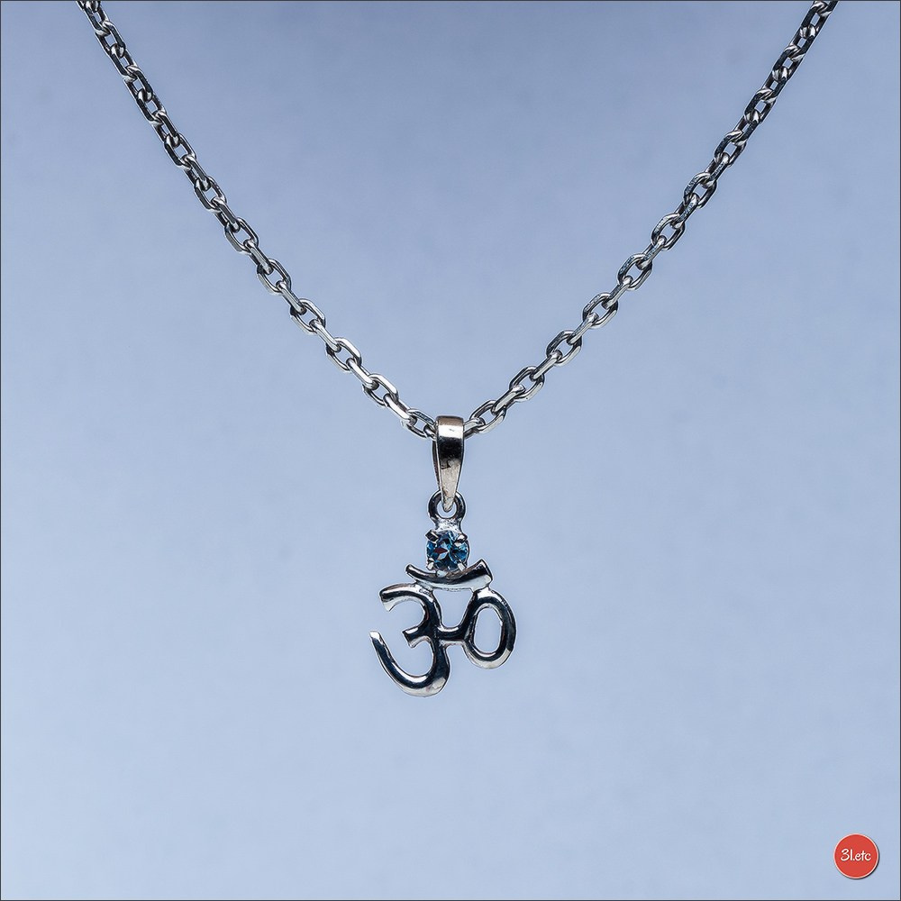 Photographie de bijoux pour un catalogue. Photographe à Strasbourg | Portraits, Studio, Enfants, Événements