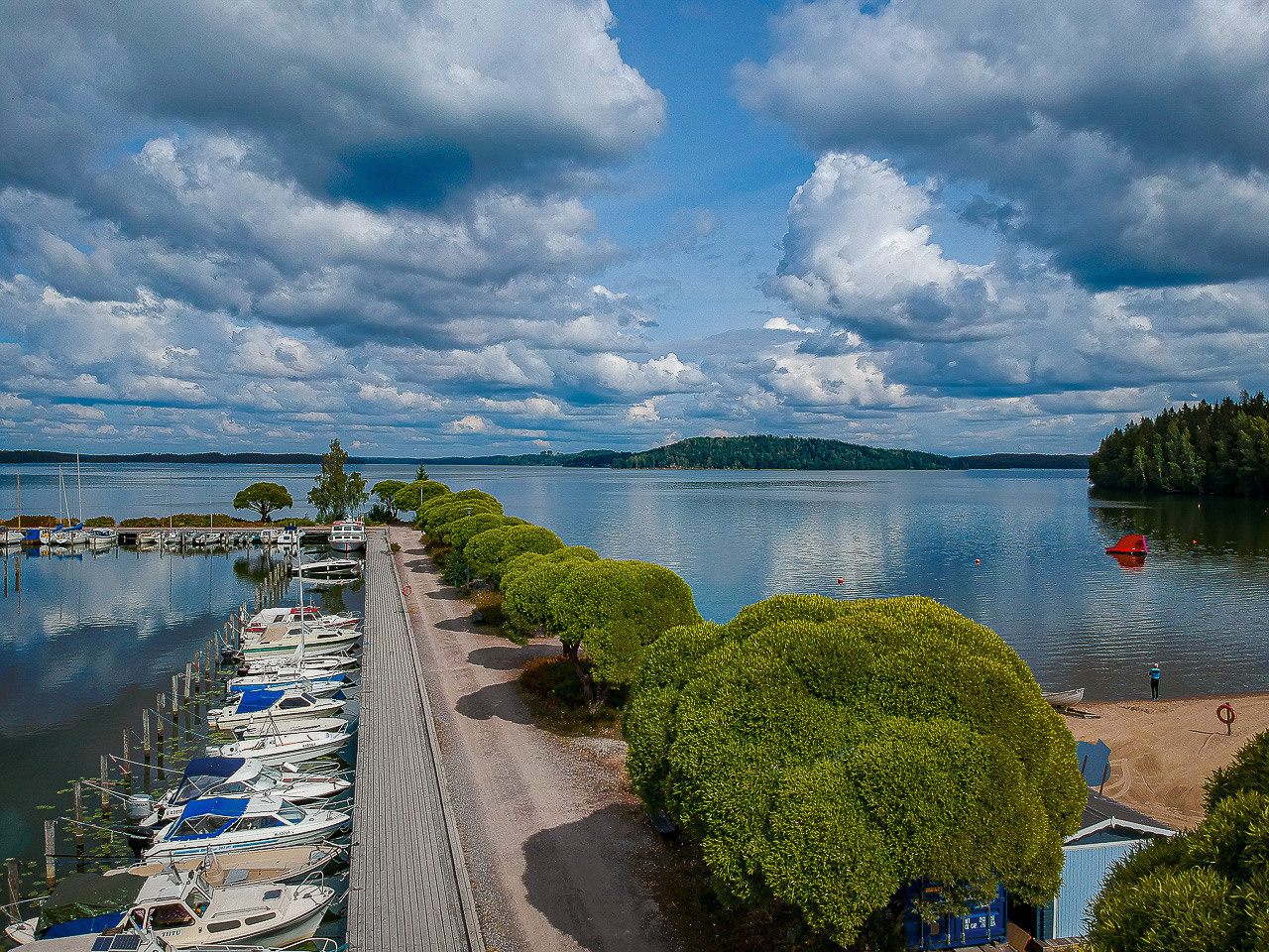 Nature and City. Kinosura Creative Studio in Helsinki and Kuopio