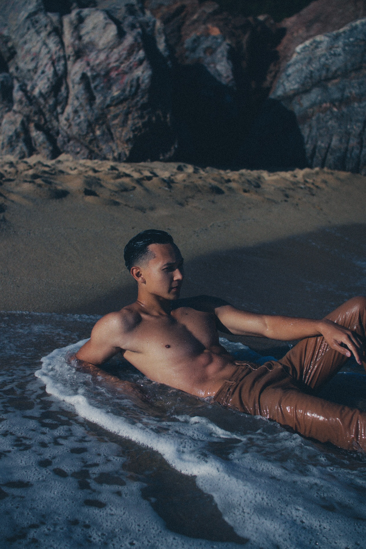 Sanzar. Visual content creator, photographer in Eindhoven Anastasia Sarkisova