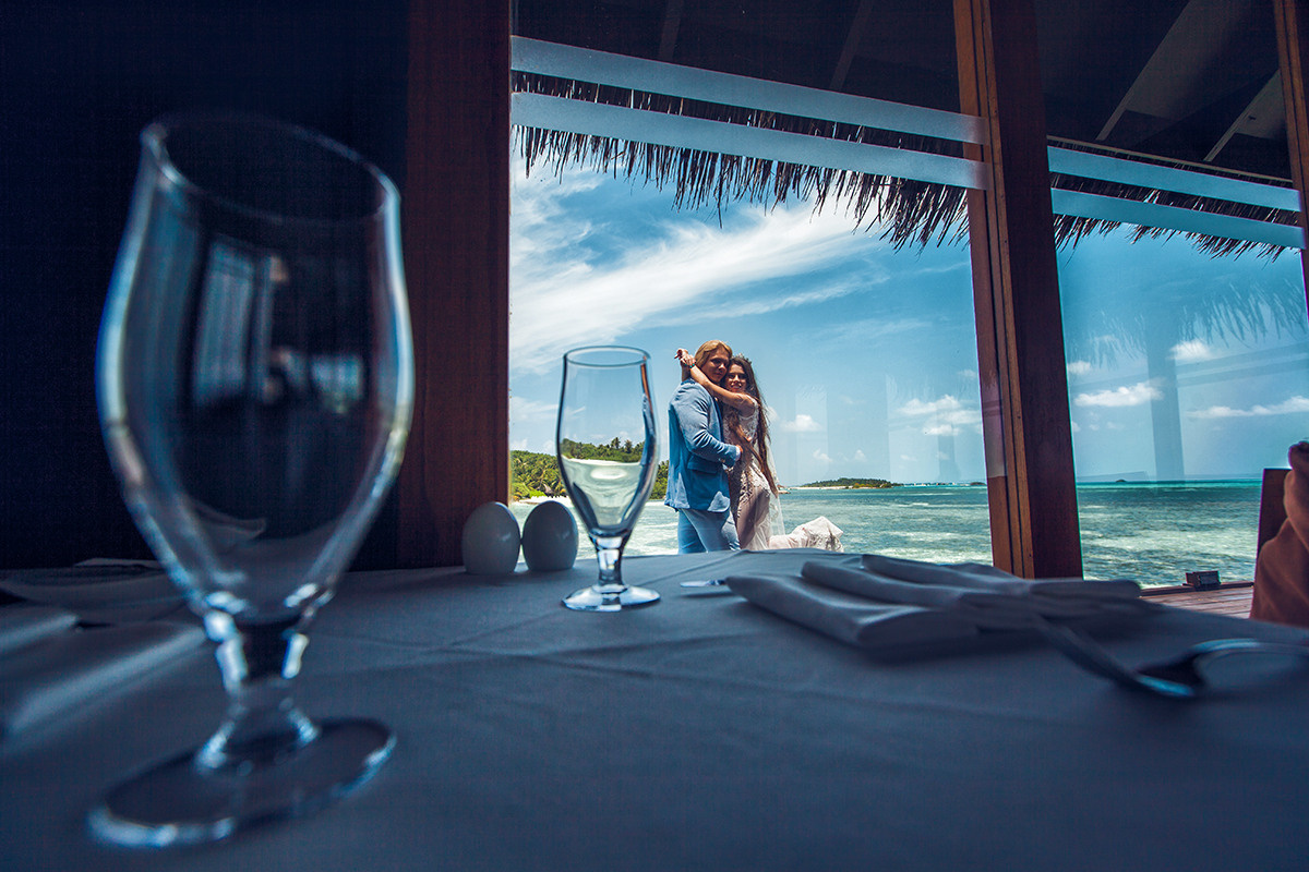 Destination Photoshoot in the Maldives — Alexa & Alexandr