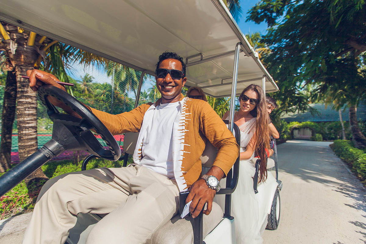 Destination Photoshoot in the Maldives — Alexa & Alexandr