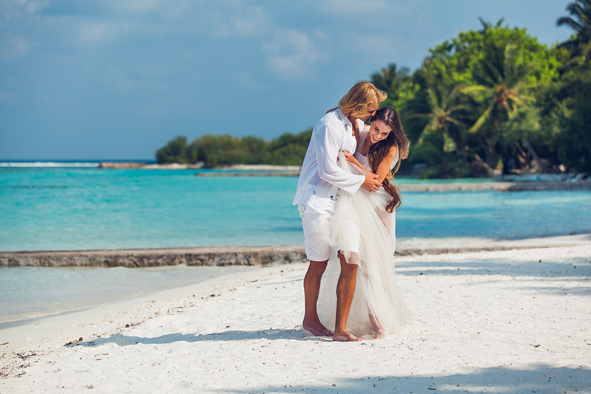 Destination Photoshoot in the Maldives — Alexa & Alexandr