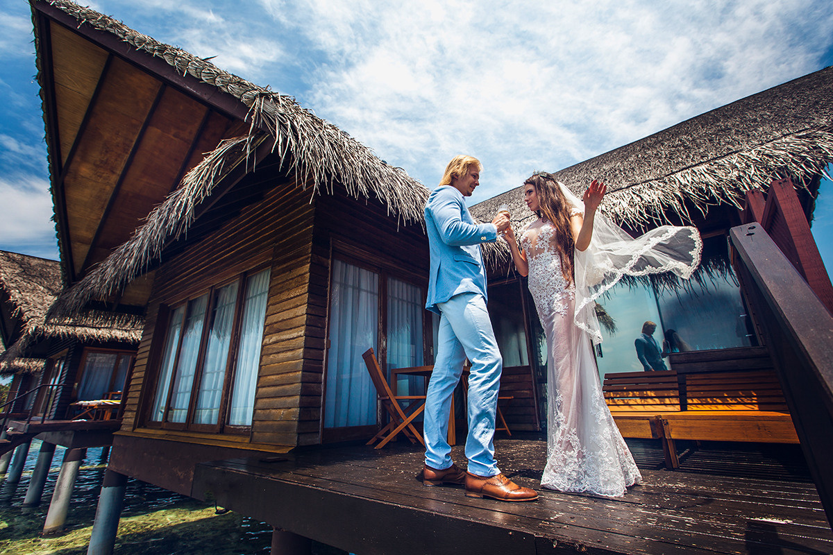 Destination Photoshoot in the Maldives — Alexa & Alexandr