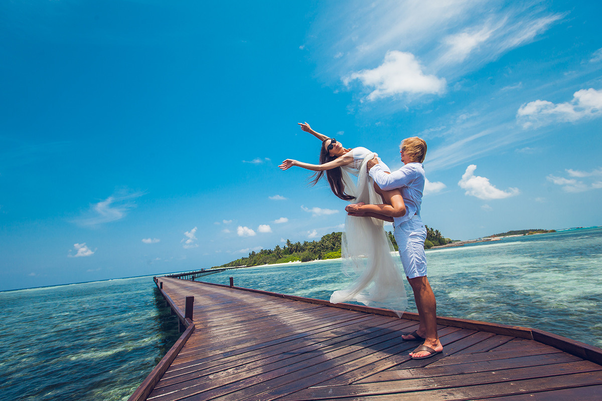 Destination Photoshoot in the Maldives — Alexa & Alexandr