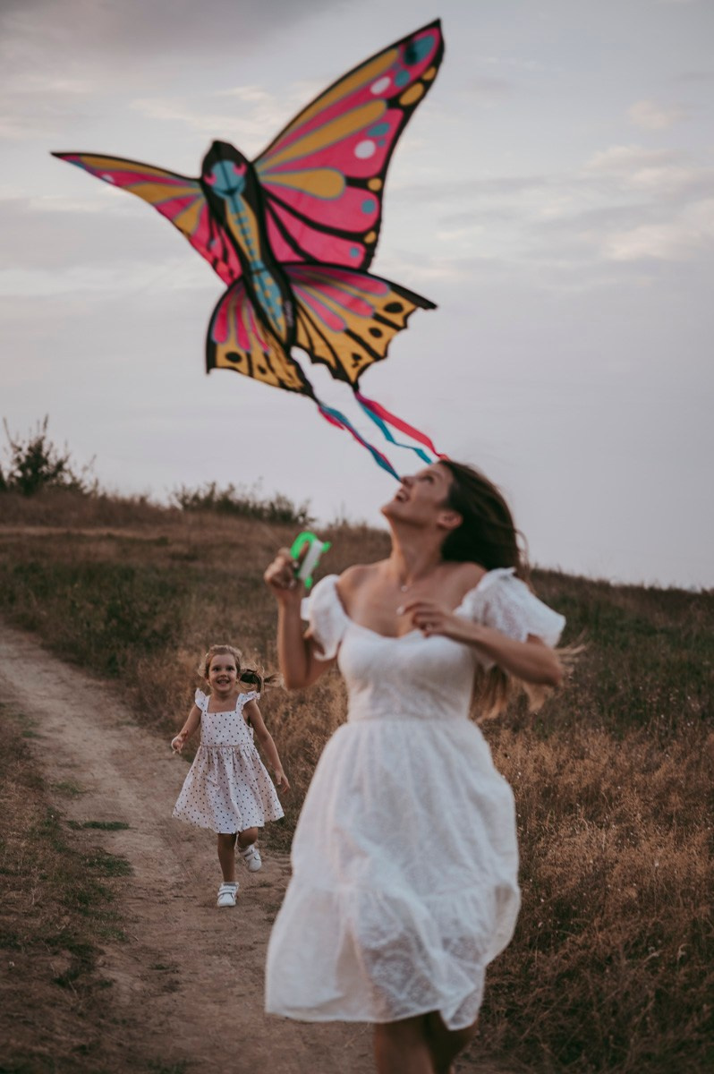 Sonja, Bojan, Nadja i Una / porodicno fotografisanje. Deciji i porodicni fotograf u Beogradu Oksana Skendzic