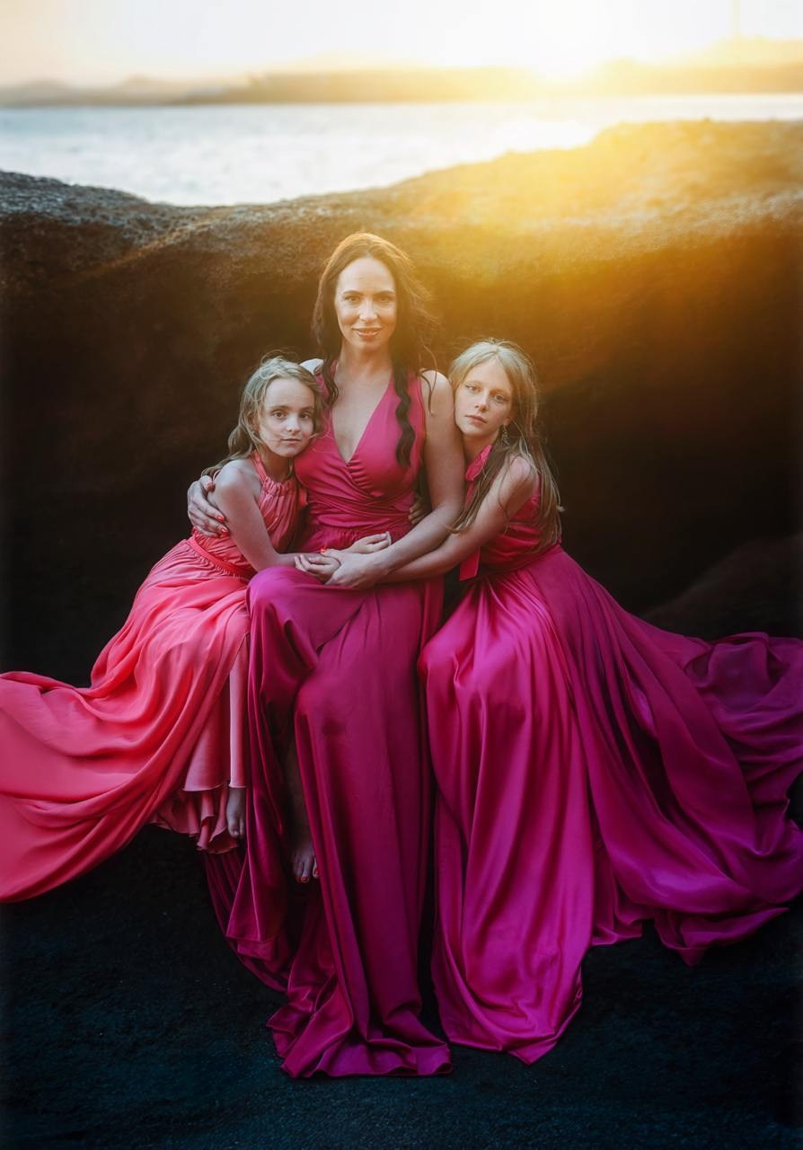 Sesión con vestido volador en Tenerife. Fotógrafa de familias, bodas, comuniones, newborn, premamá en Tenerife | Sesiones con vestidos voladores | Tania Bonnet