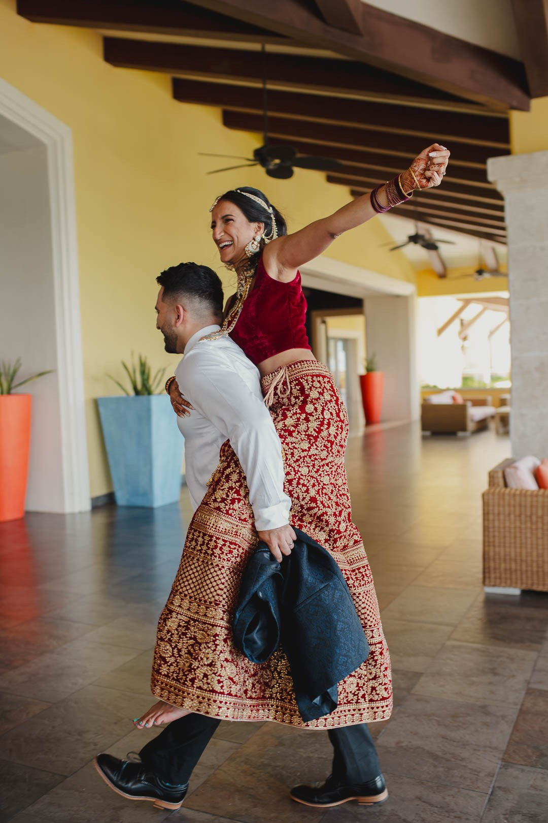 Sneha & Jon — Hindu & Christian Wedding — Barcelo Palace. Destination wedding photographer based in Cancun and Riviera Maya with service worldwide