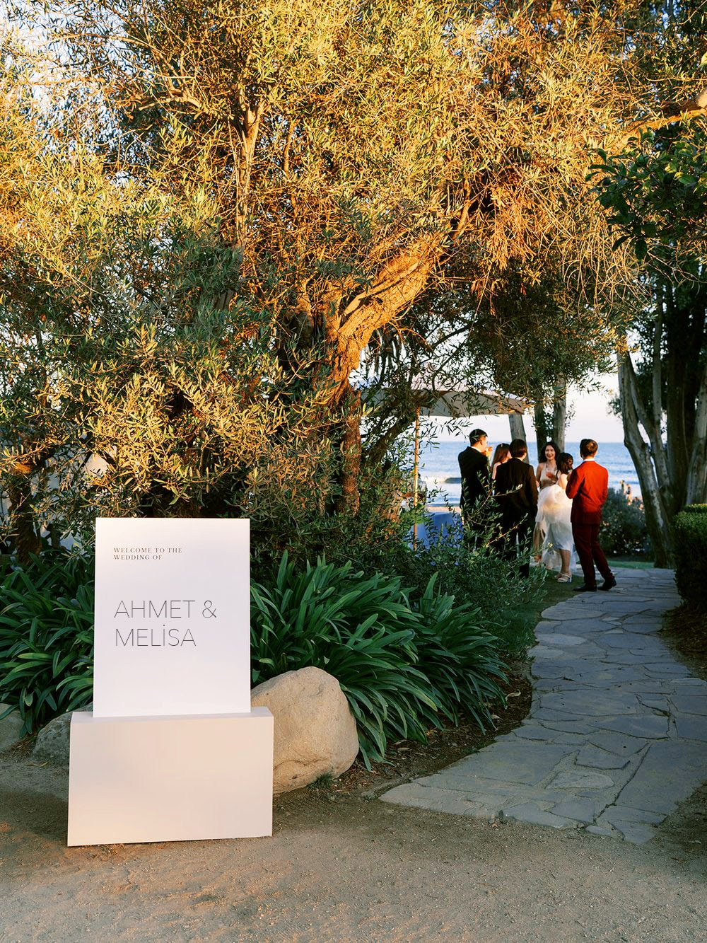 WEDDING IN A RESTAURANT IN BODRUM. Eliana Plotskaya — Wedding Planner & Photographer in Bodrum and Istanbul