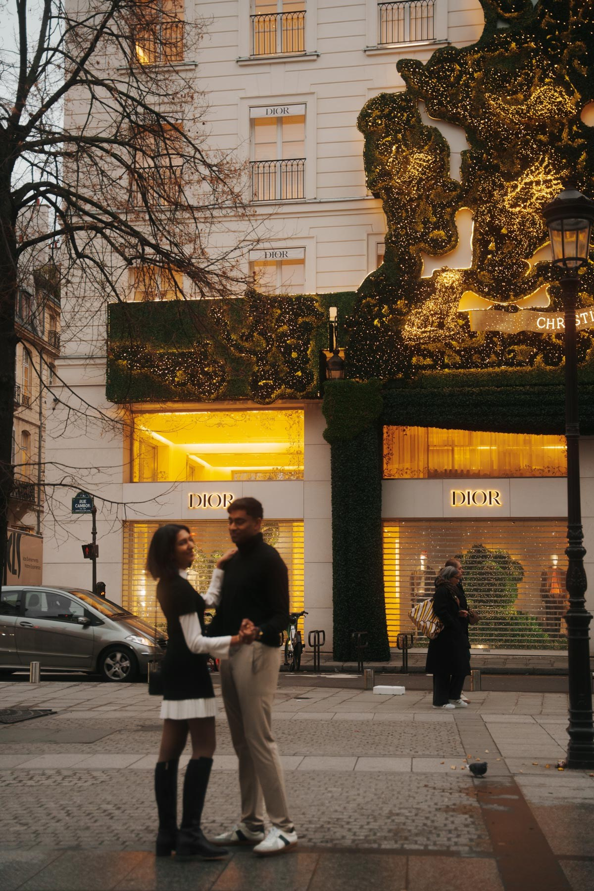 Abi & Sai — Christmas in Paris. Фотограф в Париже Полина Осипова