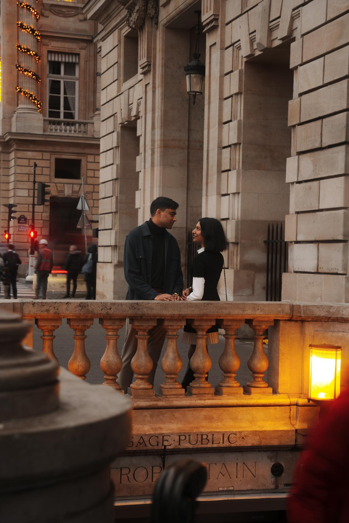 Abi & Sai — Christmas in Paris. Фотограф в Париже Полина Осипова