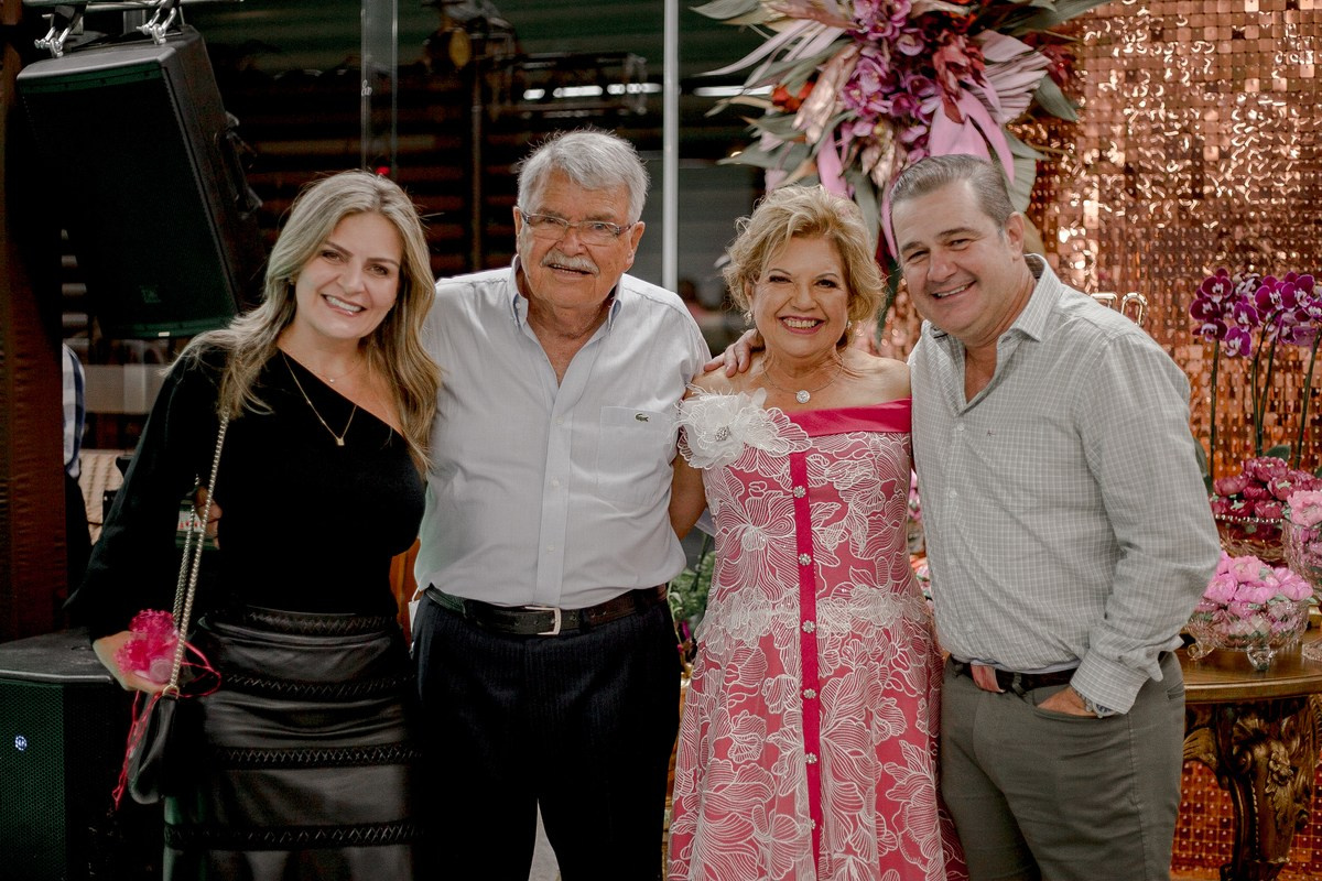 Waldeana - 70 anos. Fotógrafa de Eventos em São Paulo e Sorocaba Kika Damasceno