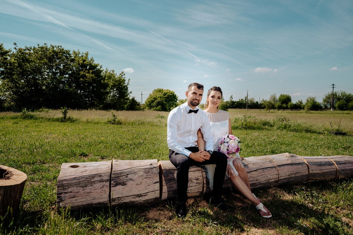 Cununie civila. Amy Foto