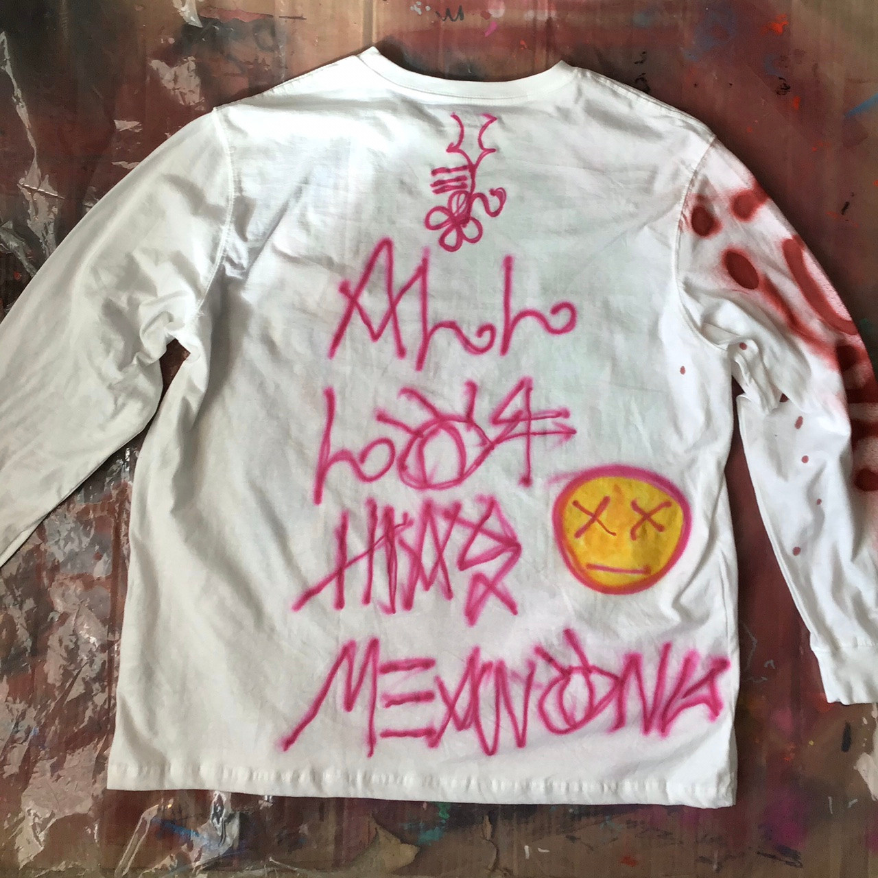 Airbrushed Neferpitou “All Life Has Meaning.” BACK