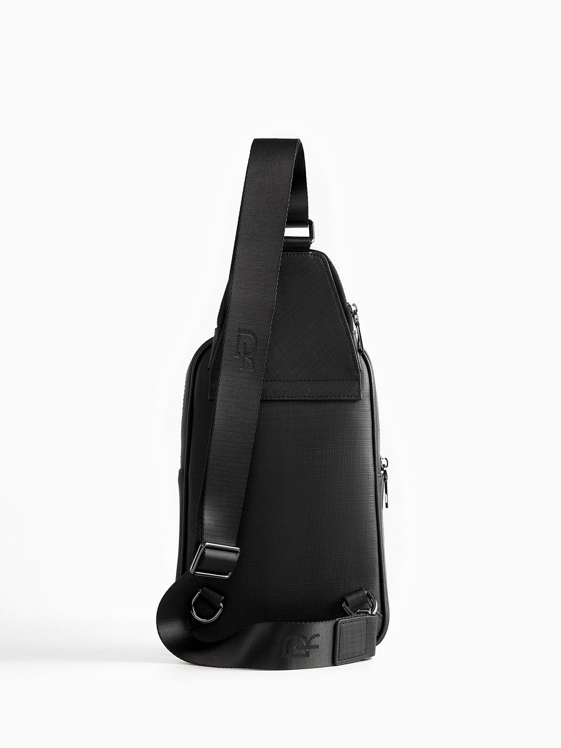 Сумки и кошельки. Предметная фотосъемка в Алматы. Студия фото и видео съемки товаров