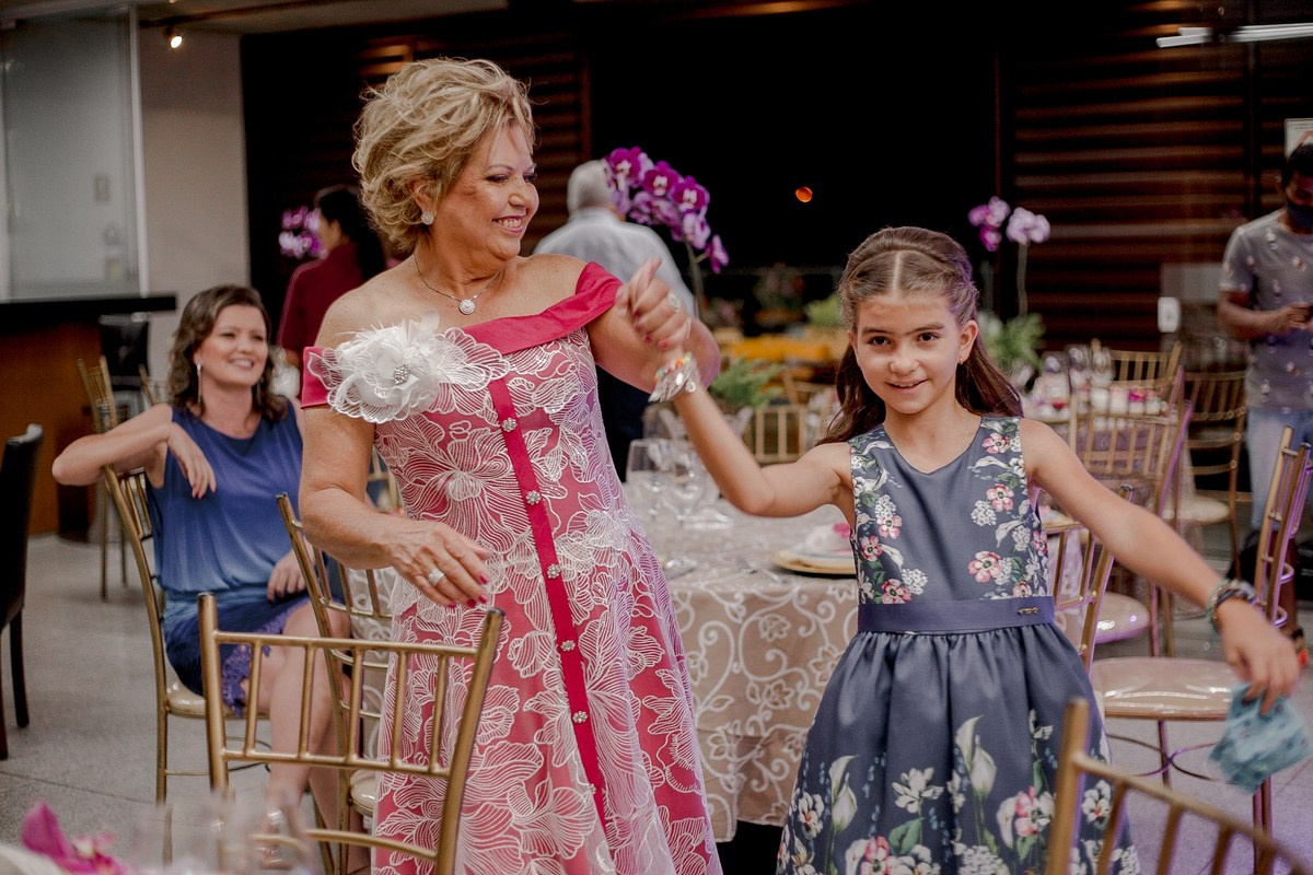 Waldeana - 70 anos. Fotógrafa de Eventos em São Paulo e Sorocaba Kika Damasceno