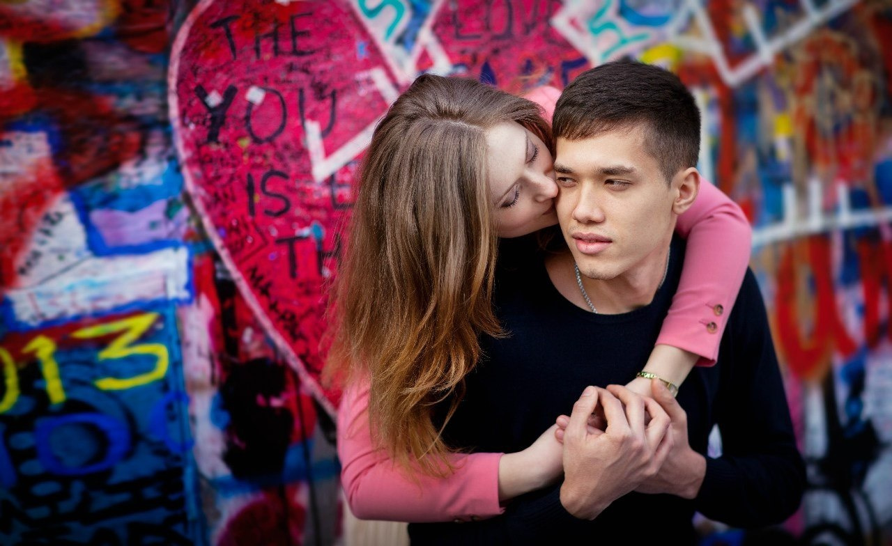 Pre-wedding photography in Singapore. Photographer in Singapore Kate Bird