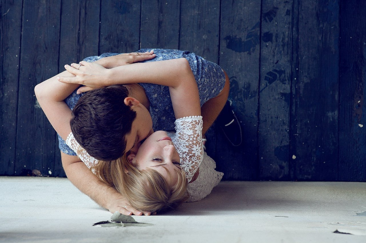 Pre-wedding photography in Singapore. Photographer in Singapore Kate Bird