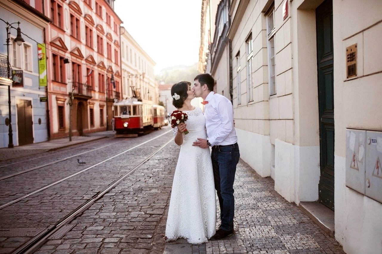 Wedding photography in Singapore. Photographer in Singapore Kate Bird