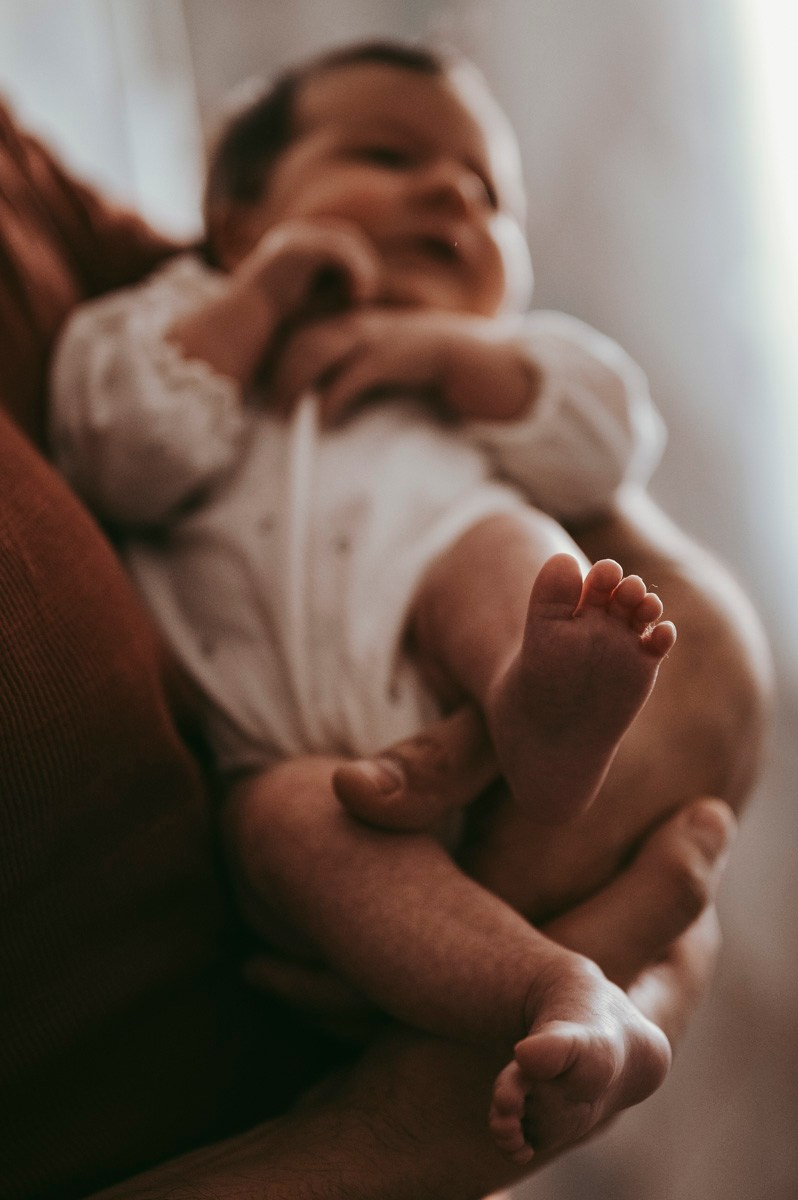 Katarina, Dejan, Petra i Julija / porodicno fotografisanje kod kuce. Deciji i porodicni fotograf u Beogradu Oksana Skendzic