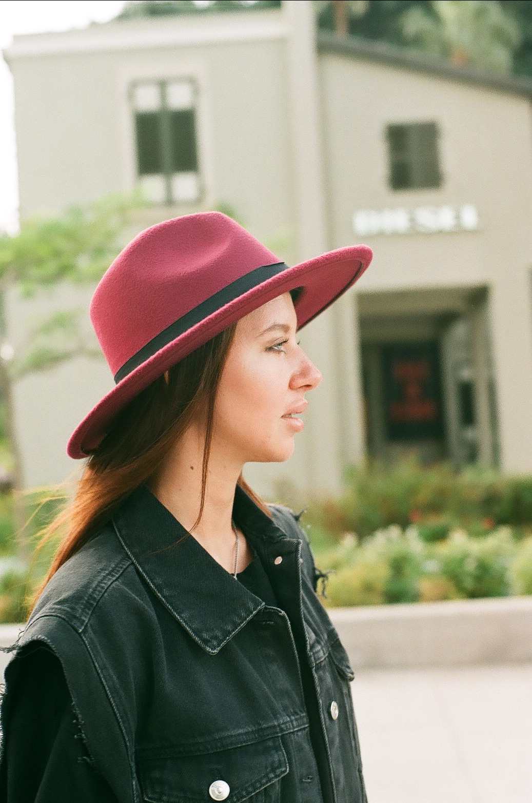 София. Film photographer