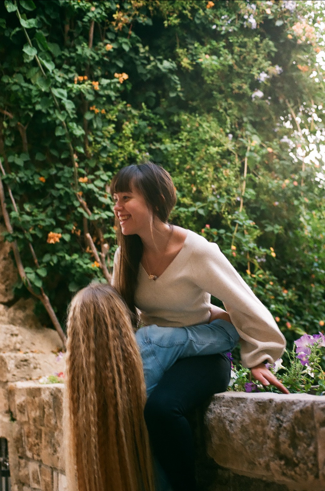 Ксюша с мамой. Film portrait photographer