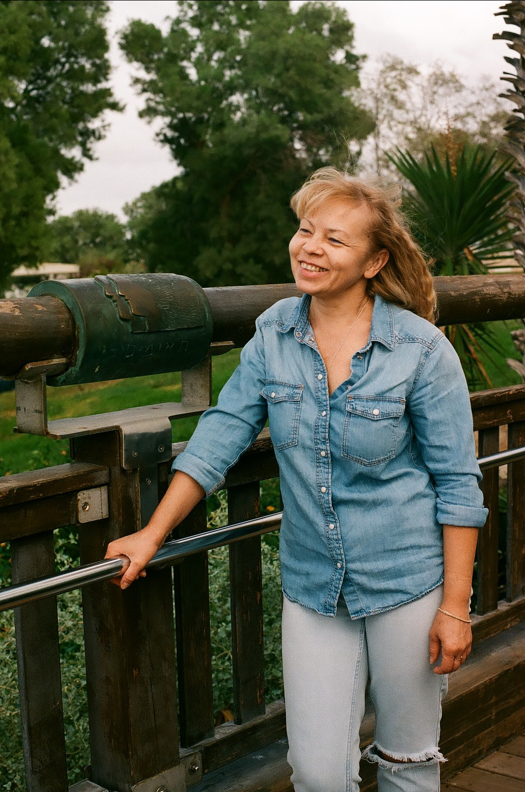 Ксюша с мамой. Film portrait photographer