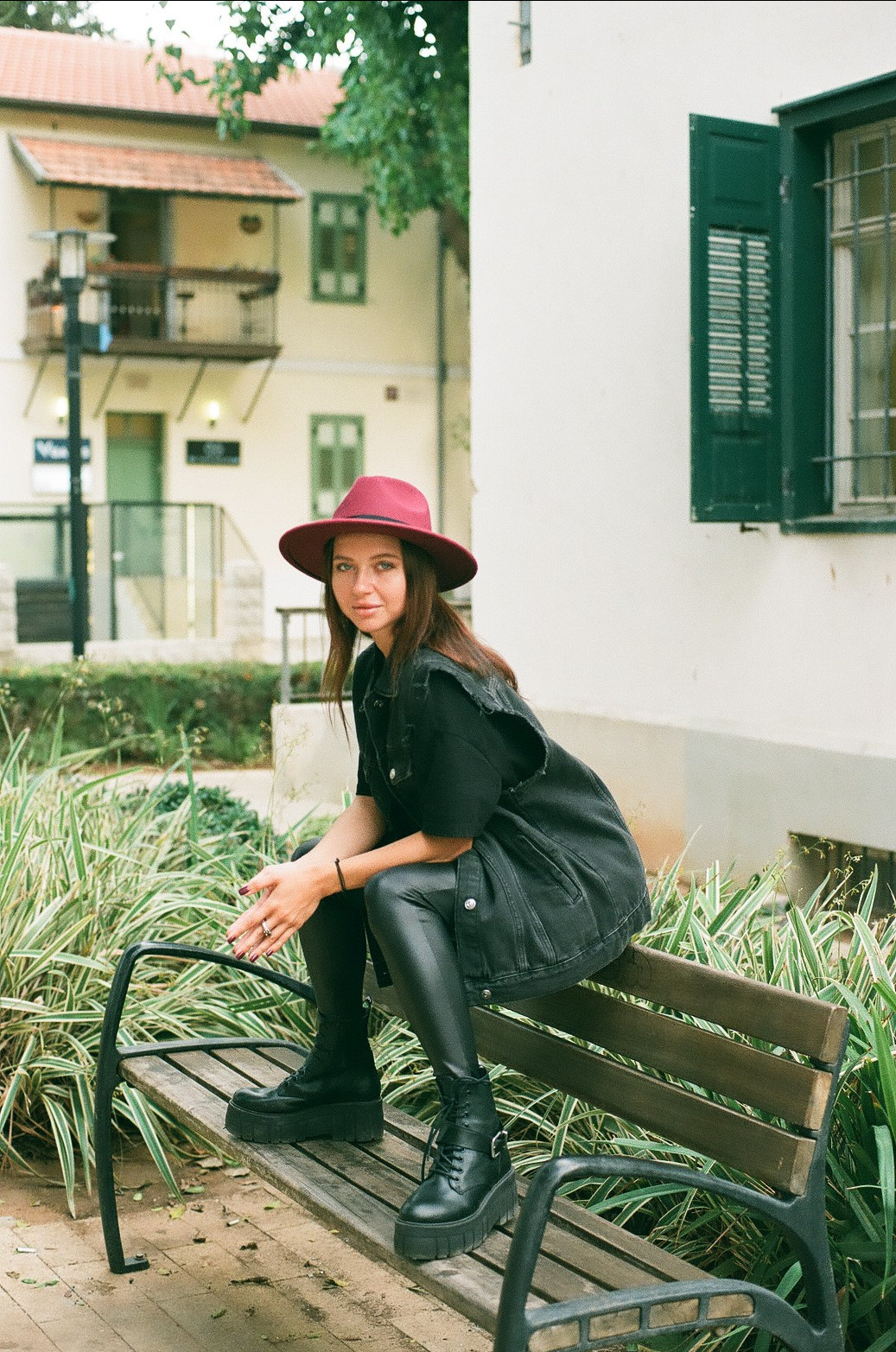 София. Film photographer