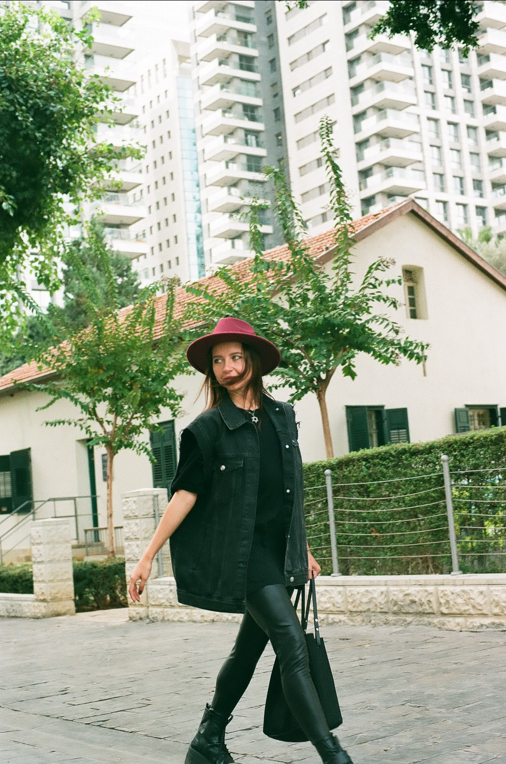 София. Film photographer