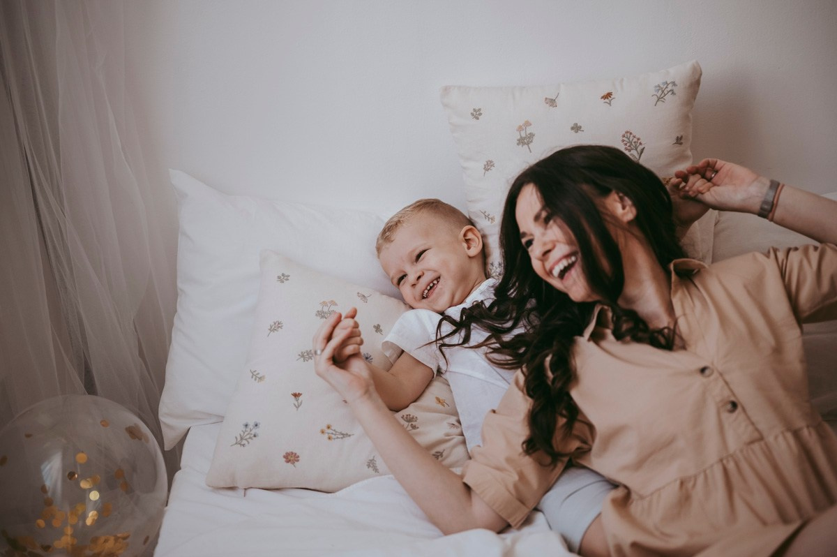 Srnin prvi rodjendan. Deciji i porodicni fotograf u Beogradu Oksana Skendzic