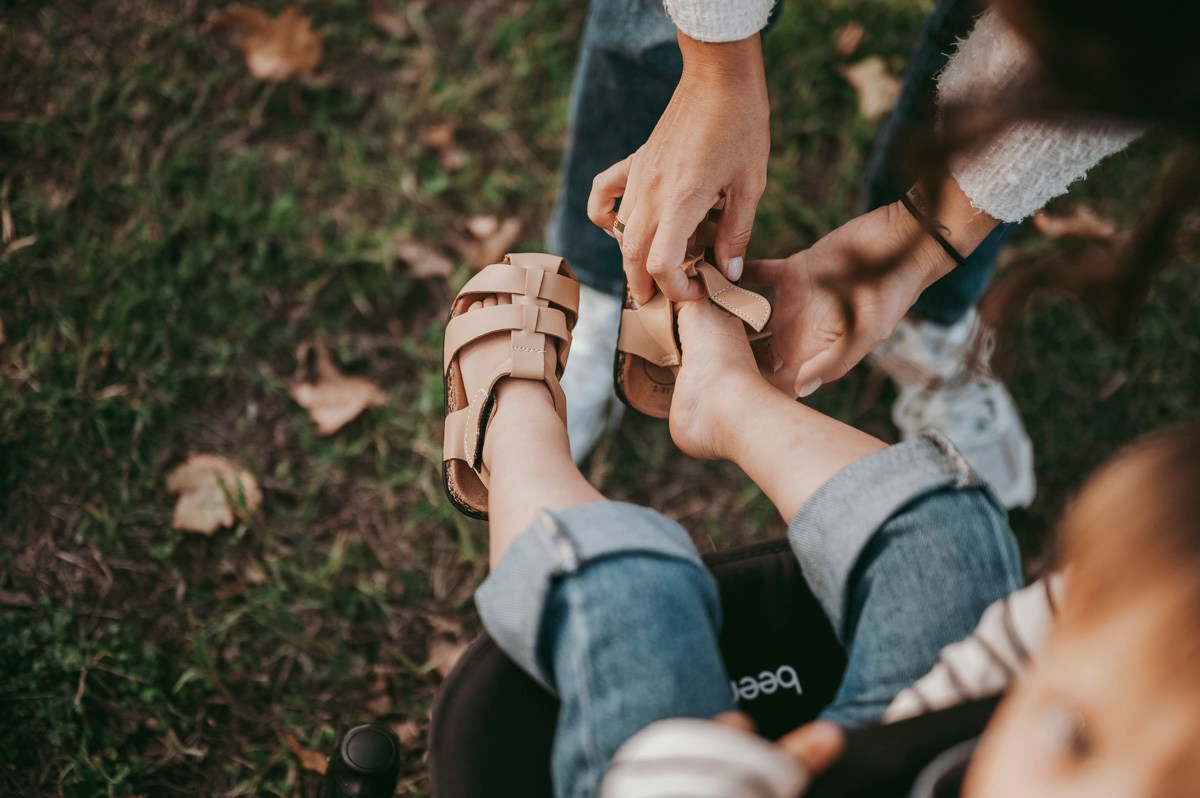 Aleksandra, Filip, Lion i Luka / PORODICNOFOTOGRAFISANJE napolju. Deciji i porodicni fotograf u Beogradu Oksana Skendzic