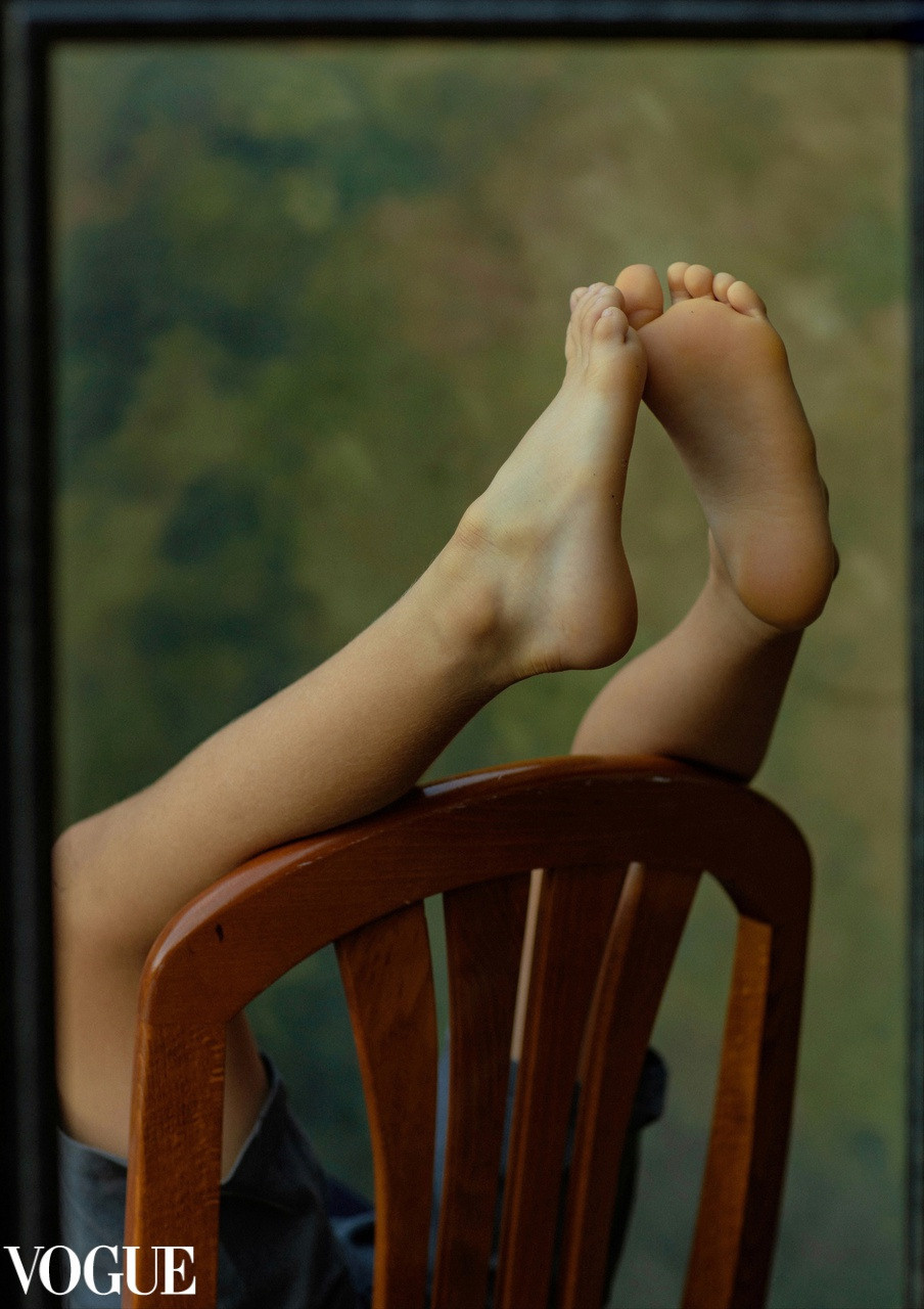 VOGUE. Ксения Мирная — Фотограф, с которым вы напишете вашу историю…