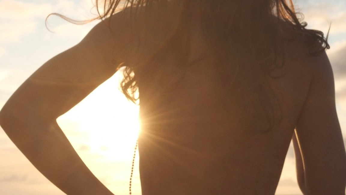 PHOTOS. Visual artist, available worldwide