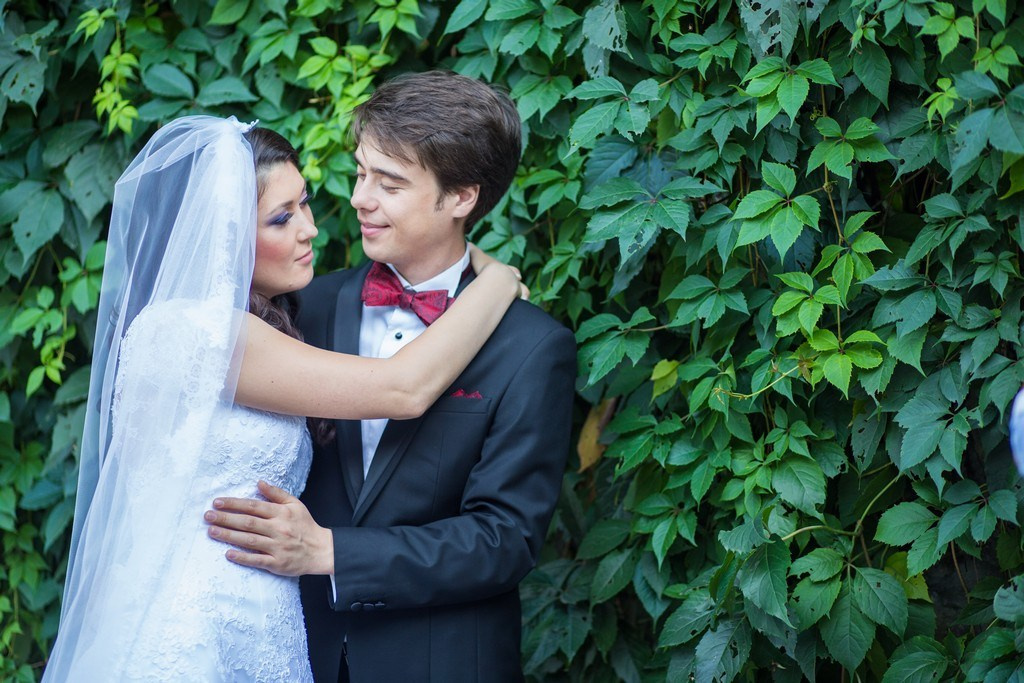 Monica si Andrei by fotograf nunta Iasi — Eduard Schiopu