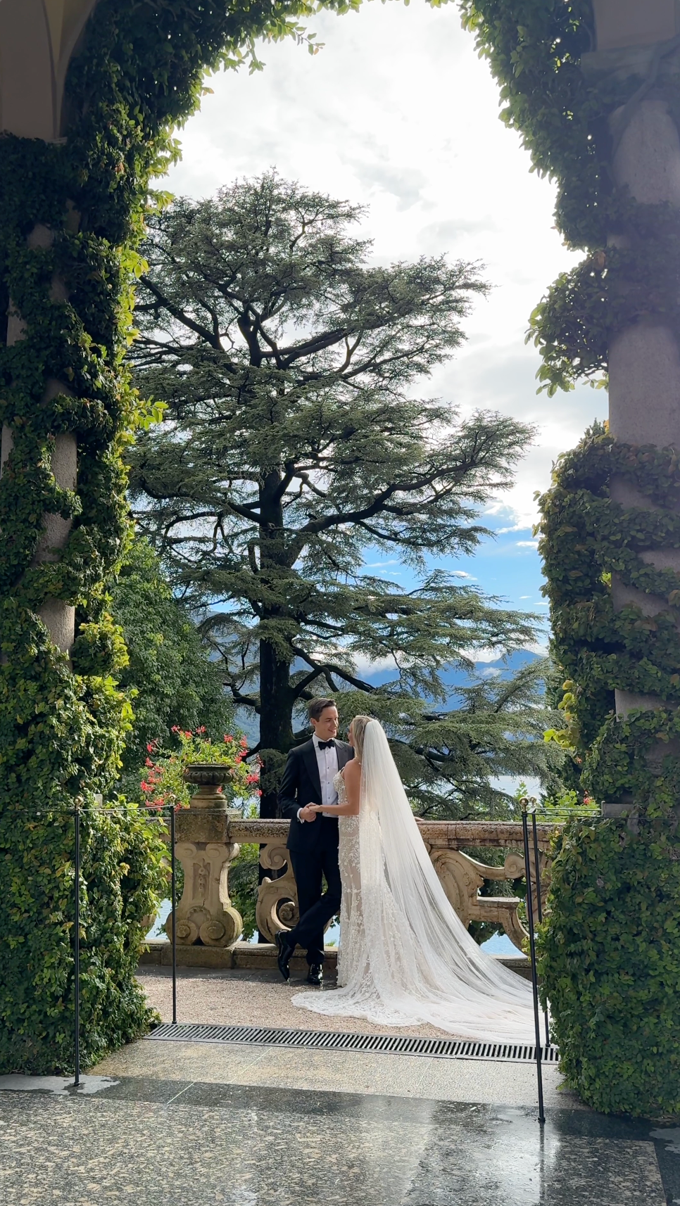 CONTENT CREATION. ALEX ZARIES, WEDDING VIDEOGRAPHER