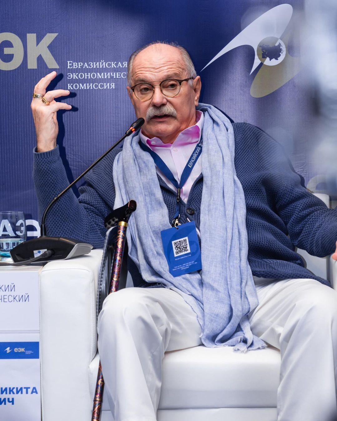 Бизнес форумы. Фотограф Бишкек Садовский Никита