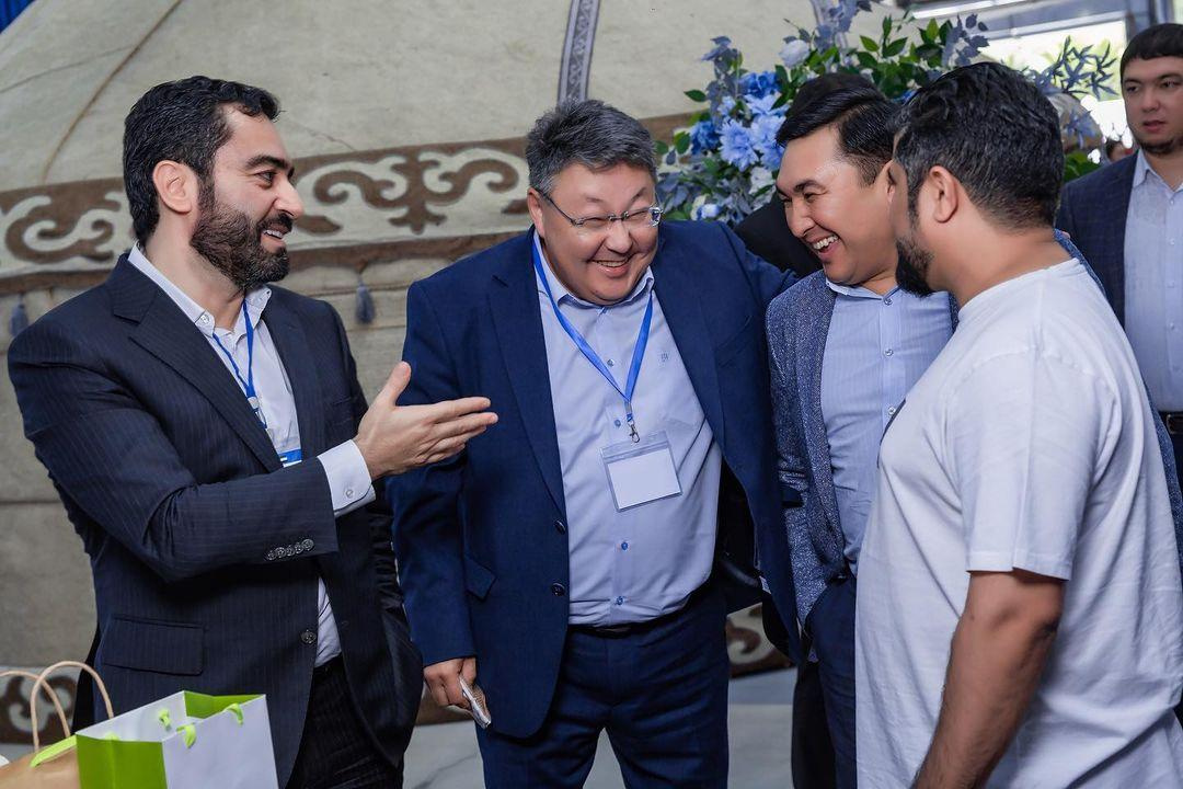 Бизнес форумы. Фотограф Бишкек Садовский Никита