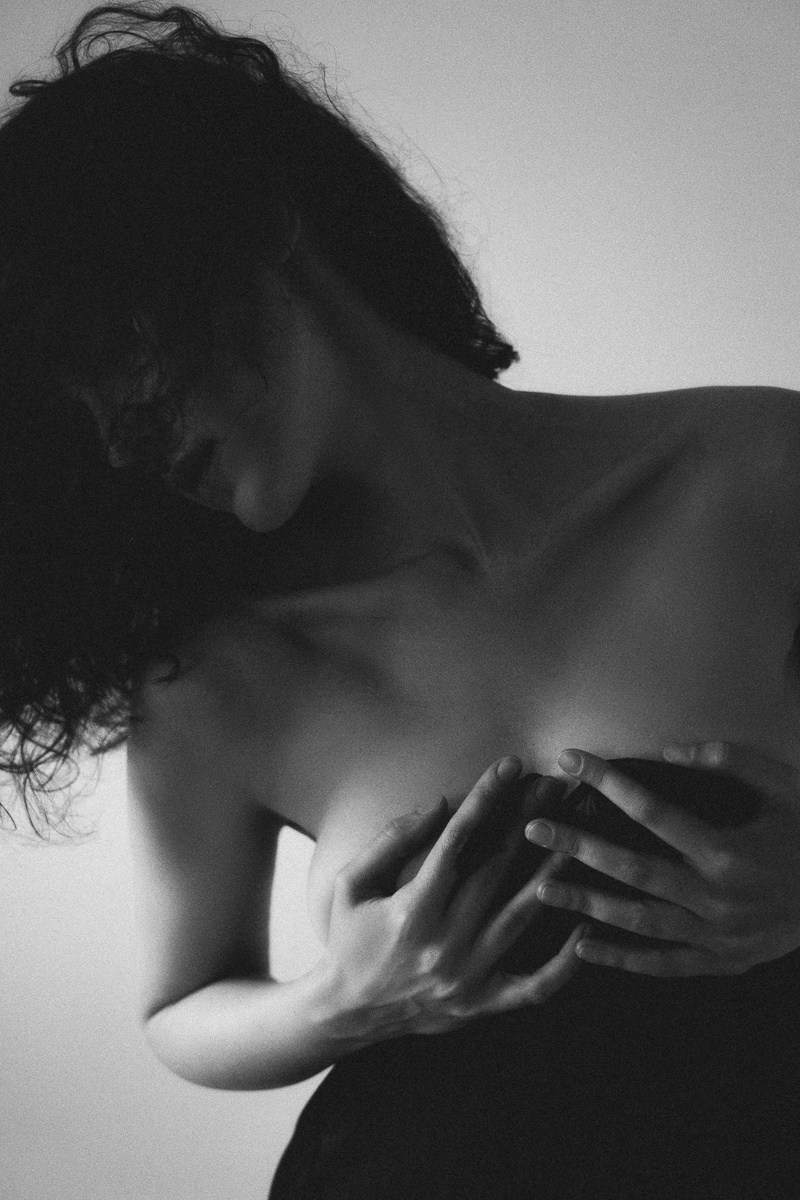 F Nude. Boudoir and art photography