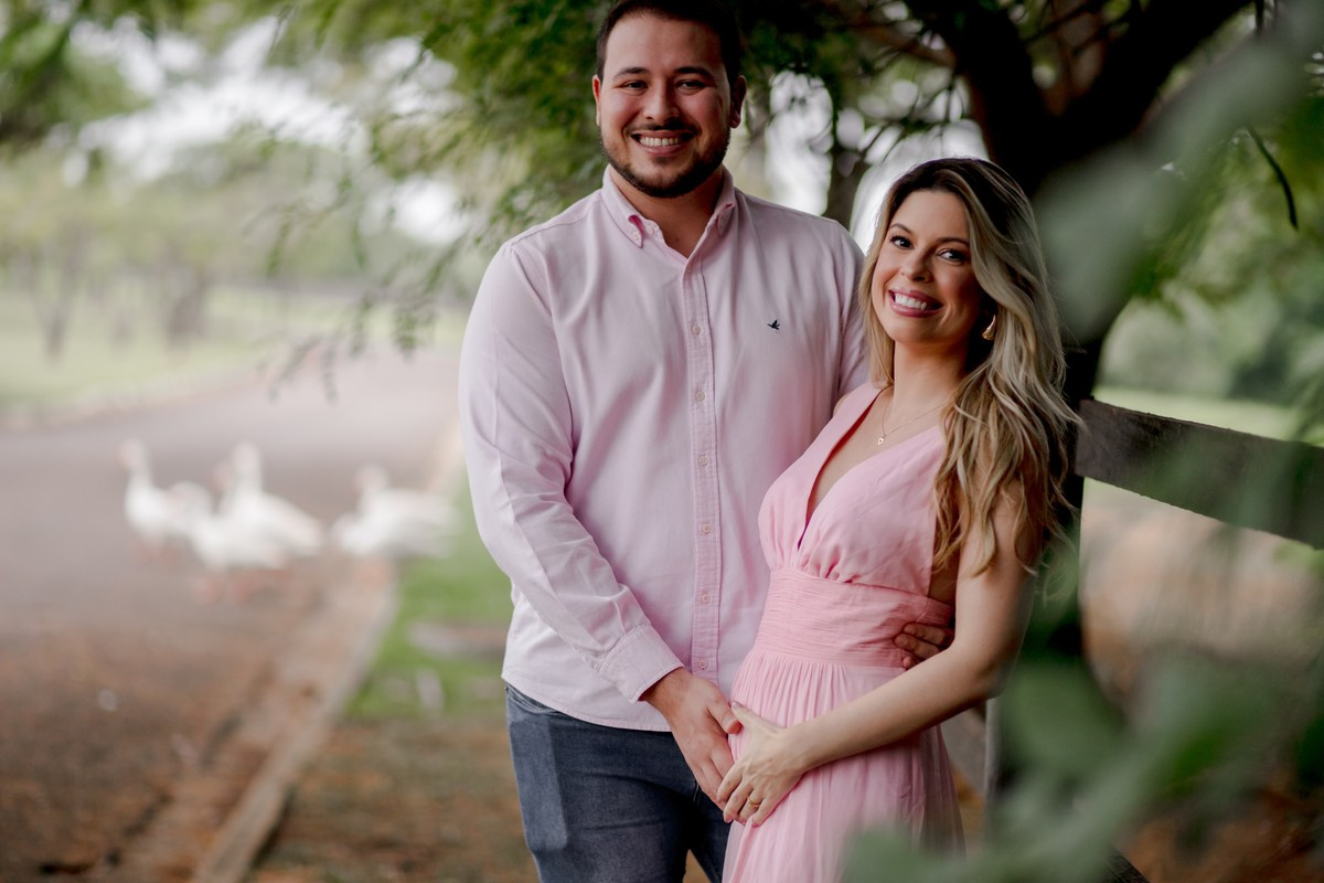 Larissa e Rodrigo - Ensaio Gestante. Fotógrafa de Eventos em São Paulo e Sorocaba Kika Damasceno