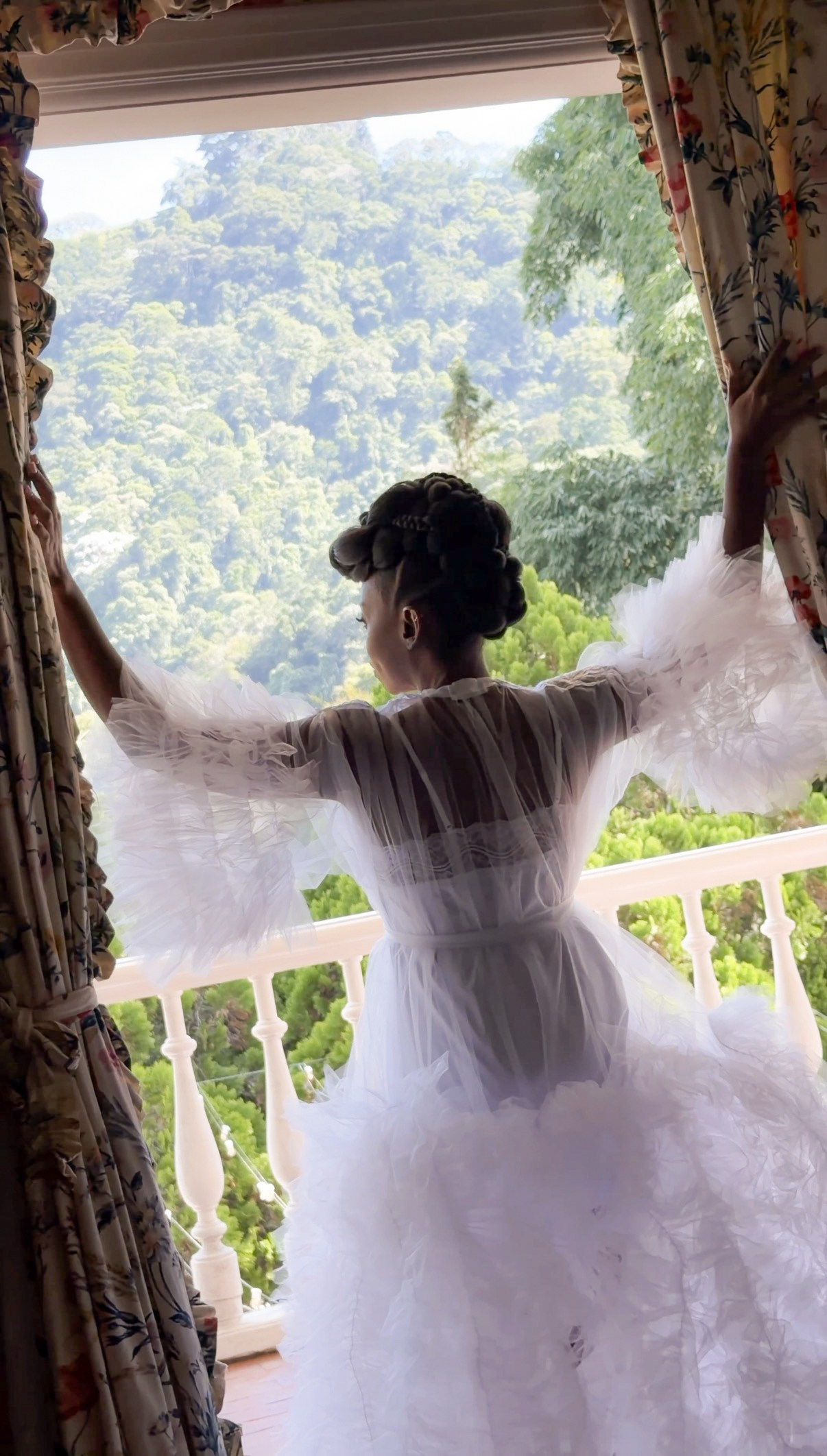 Casamento Vanessa & Wellington no Château do Lago | Santier Stories