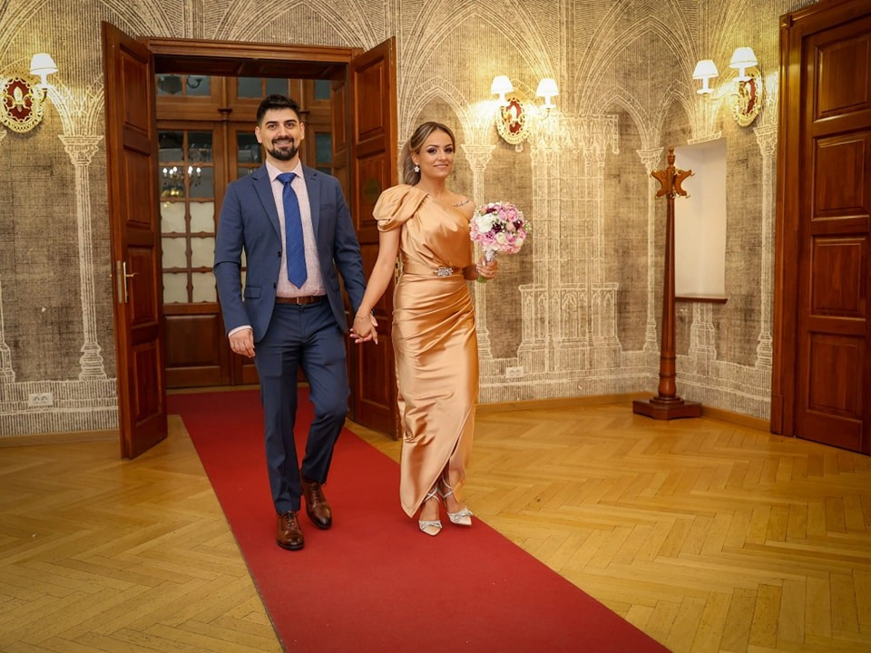 Iulia & Lucian. Fotograf Nuntă Constanța - Moments by Gub