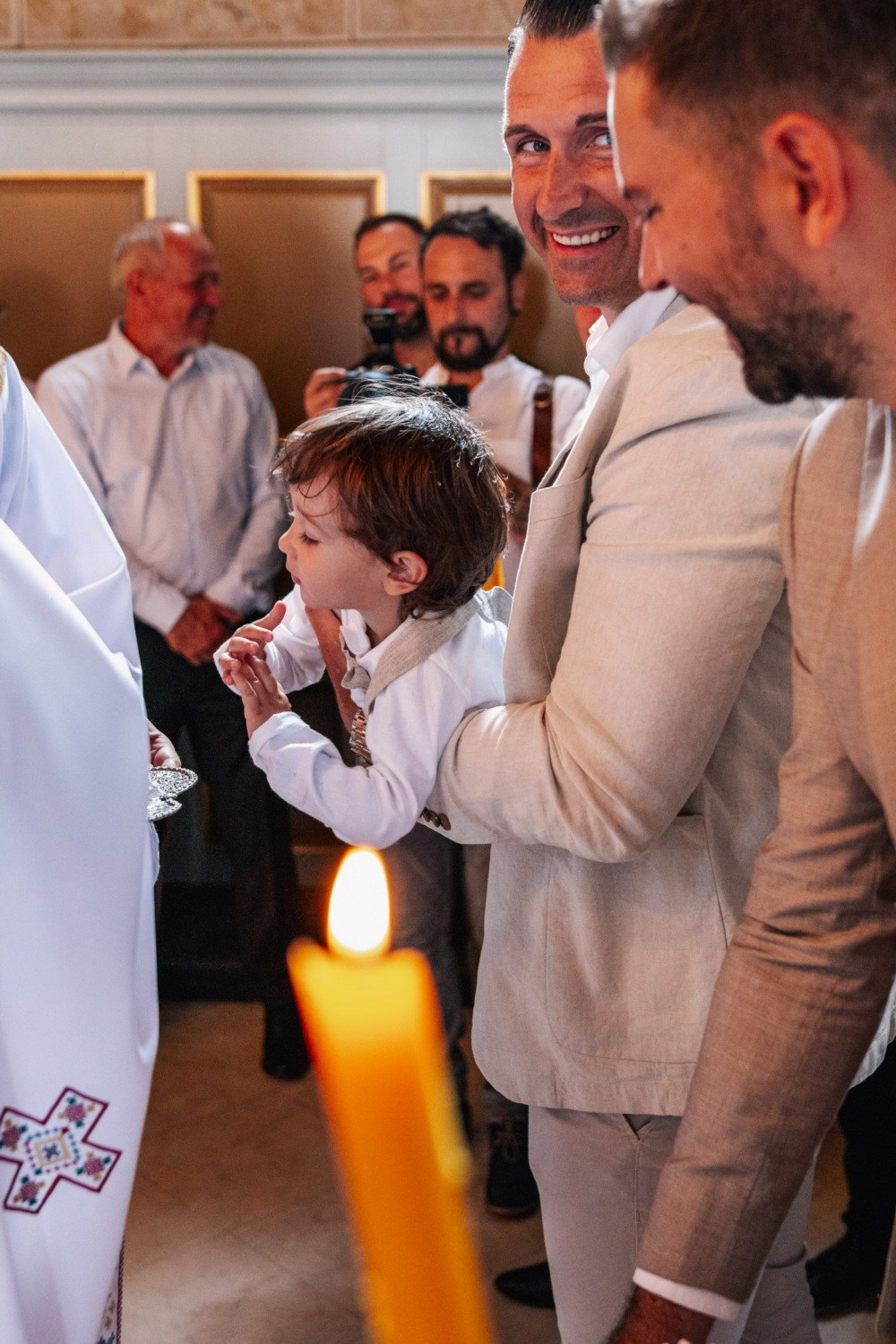 FOTOGRAFISANJE KRŠTENJA. Fotografi iz Backog Petrovca David i Andrea Stojanovic