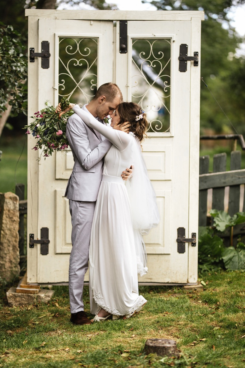 Dana Lišková - Svatební fotografka Praha - Svatební fotograf Praha - Párové fotografie - Svatební portréty 