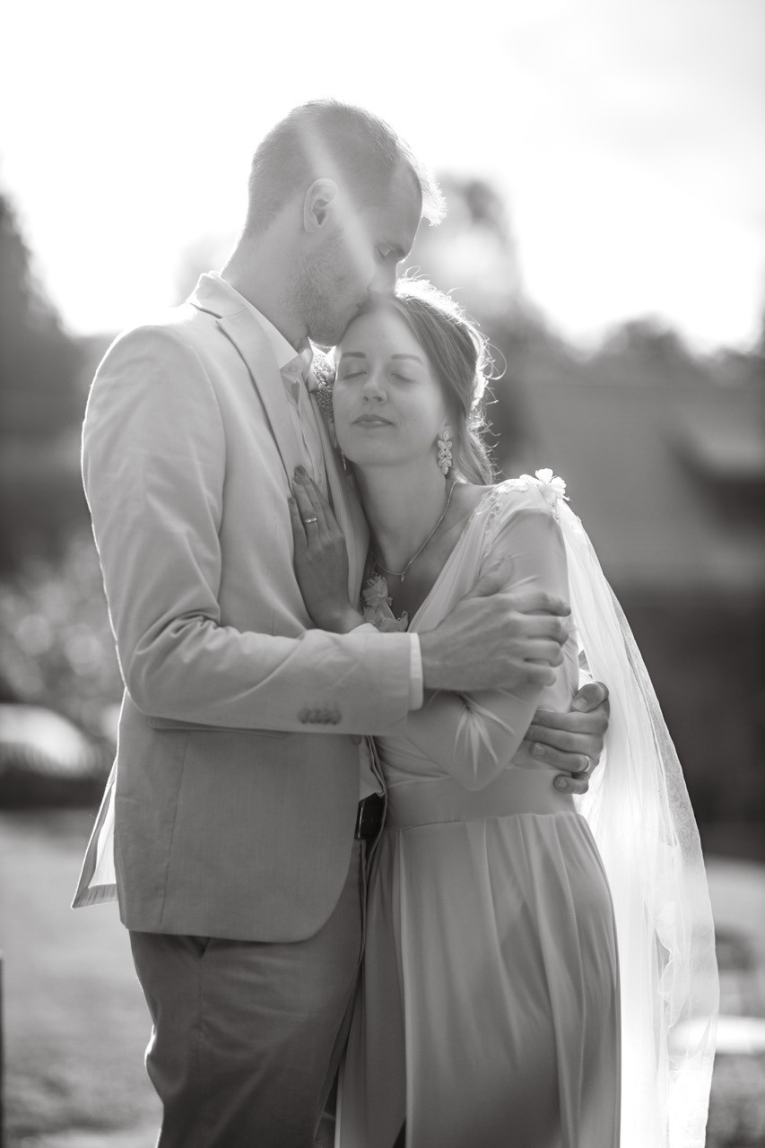 Dana Lišková - Svatební fotografka Praha - Svatební fotograf Praha - Párové fotografie - Svatební portréty 