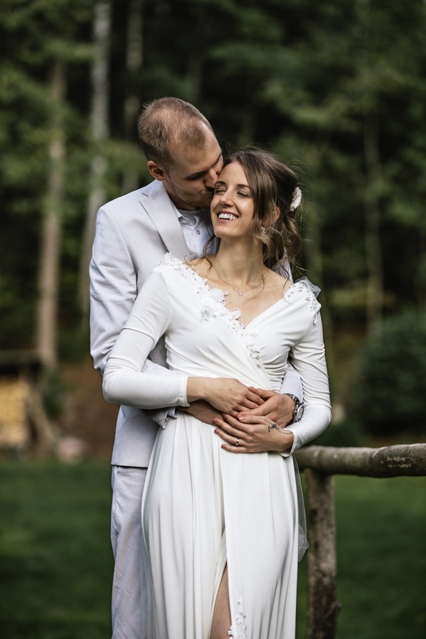 Dana Lišková - Svatební fotografka Praha - Svatební fotograf Praha - Párové fotografie - Svatební portréty 