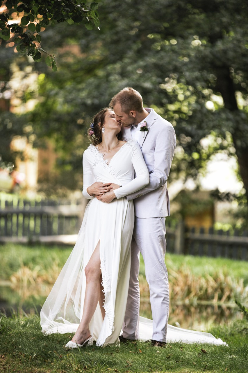 Dana Lišková - Svatební fotografka Praha - Svatební fotograf Praha - Párové fotografie - Svatební portréty 