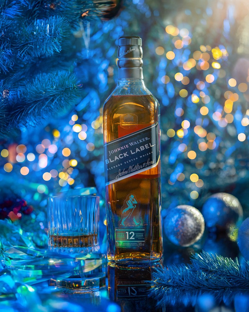 В Азербайджане вы можете подробно ознакомиться с профессиональным фото-портфолио фуд и предметного фотографа Сулейманлы Сулеймана. Здесь представлены качественные фуд-съемки и предметные фотографии для рекламы, меню, e-commerce и продвижения брендов.