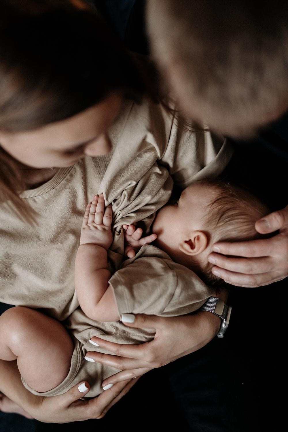 Newborn lifestile. Orange County Wedding Photographer & Videographer | Candid & Timeless Wedding Photo + Video | Italiantsev