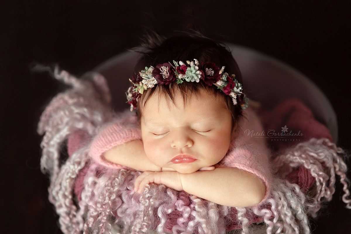 Новонароджені малюки. Дитячий, сімейний, а також newborn фотограф і викладач у Києві Наталія